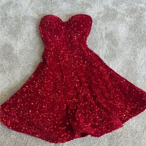 Red Sequin Strapless Dress. Never worn size xs